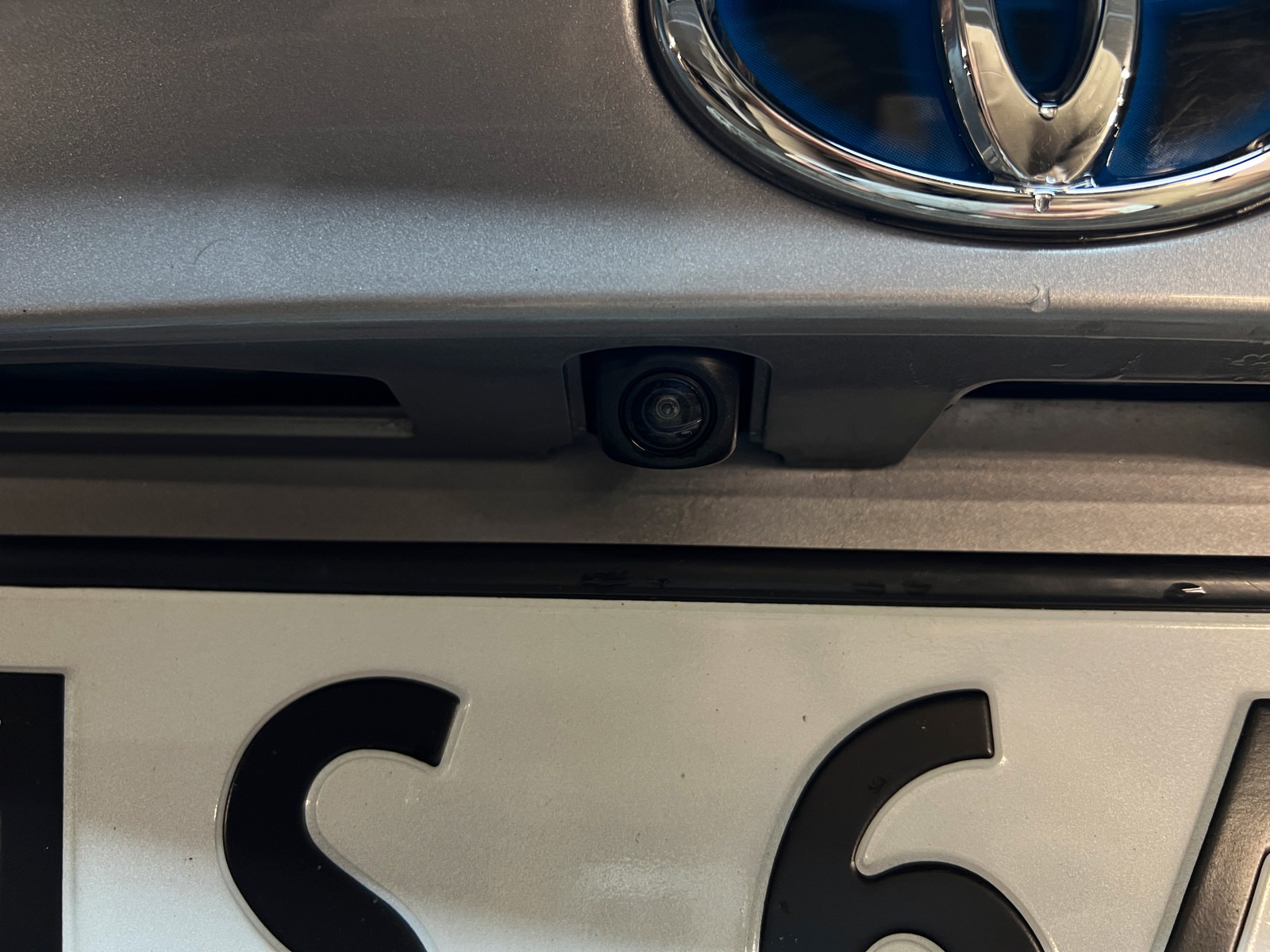 Toyota C-hr   image24