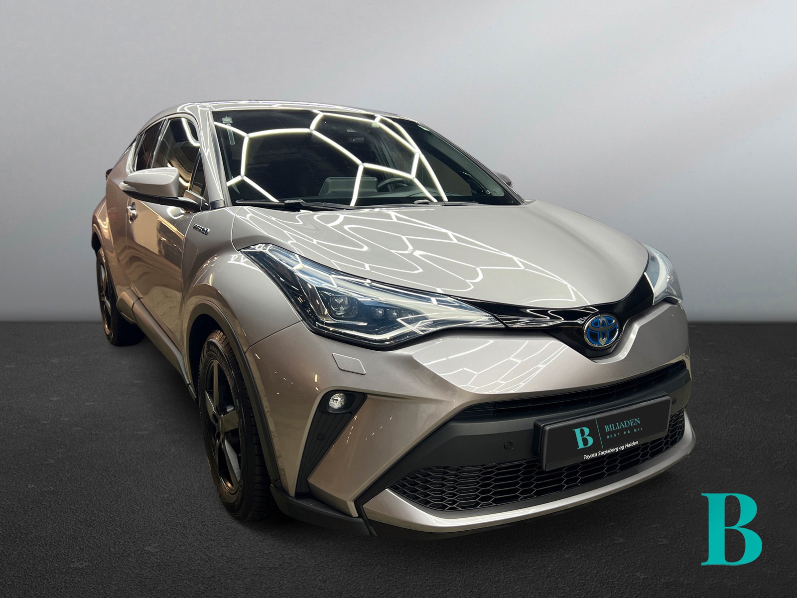 Toyota C-hr  image3