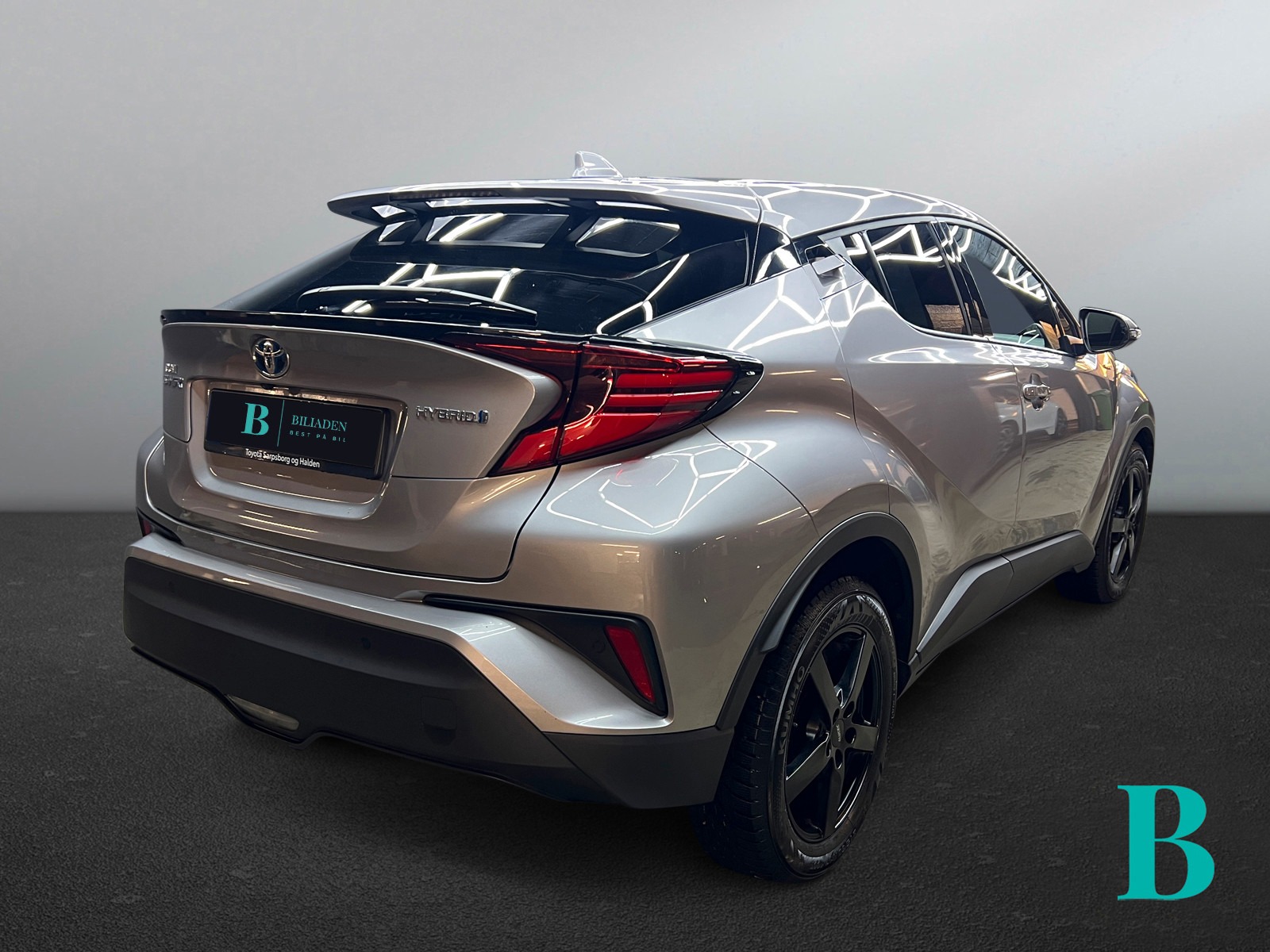 Toyota C-hr  image4