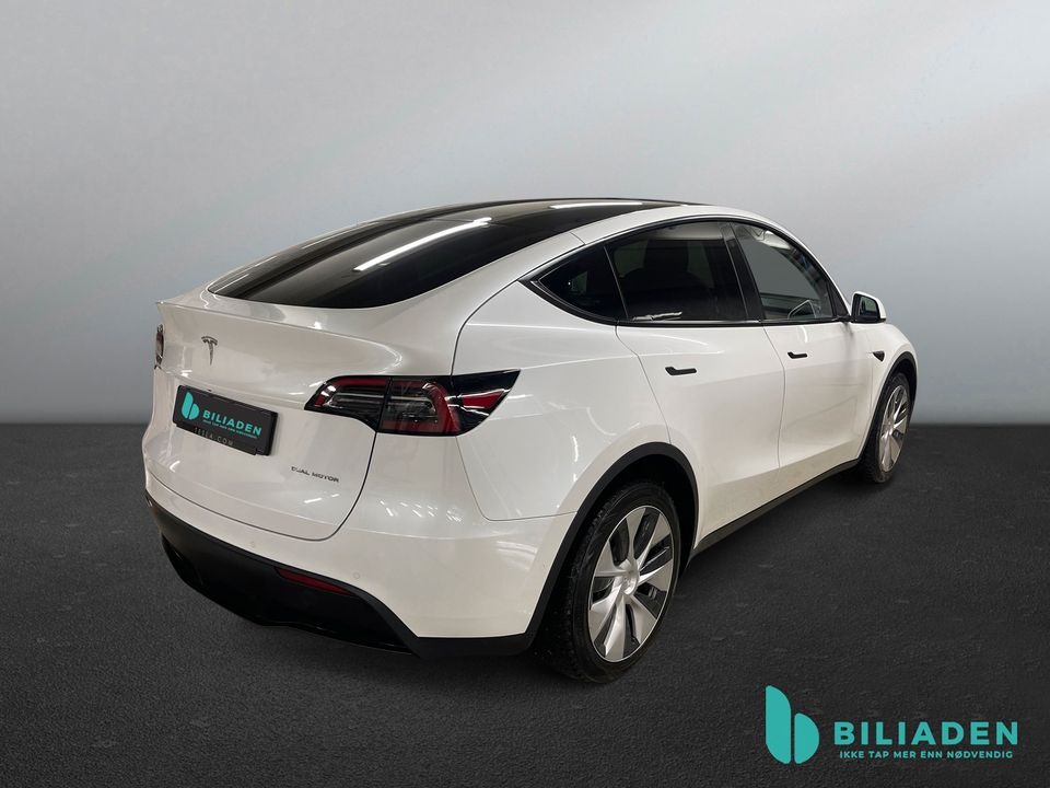 Tesla Model Y   image6